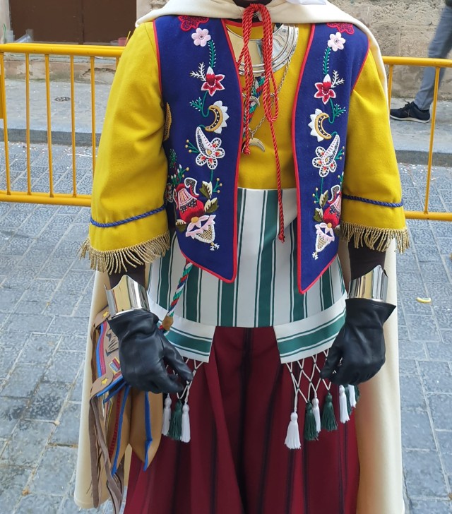 Se vende trajes de Ligeros Niño y Adultos